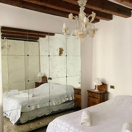 Apartment The Real Venetian