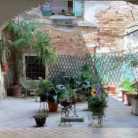 Apartment The Real Venetian Venice